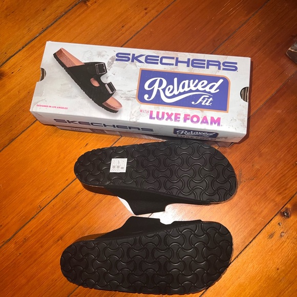 Skechers Relaxed Fit Black/Brown sandals with luxe foam - Picture 4 of 5